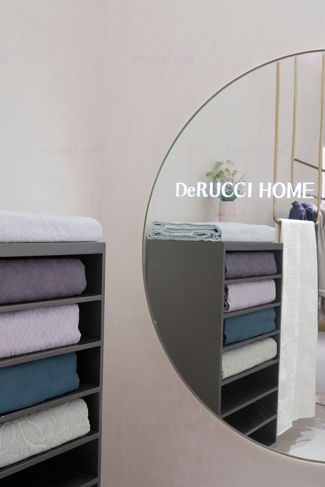 萬(wàn)磊案例賞析 | 金屬遇上絲絨，尋覓絲質(zhì)般舒適生活