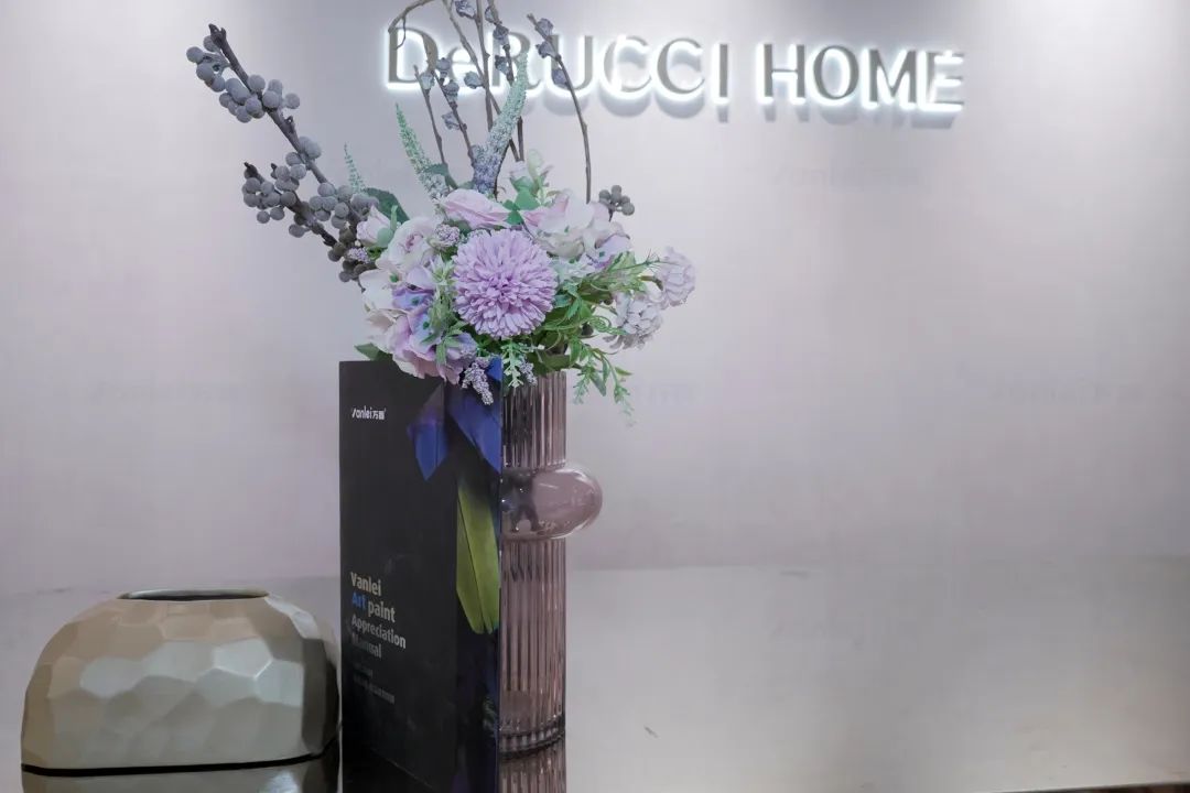 萬(wàn)磊案例賞析 | 金屬遇上絲絨，尋覓絲質(zhì)般舒適生活