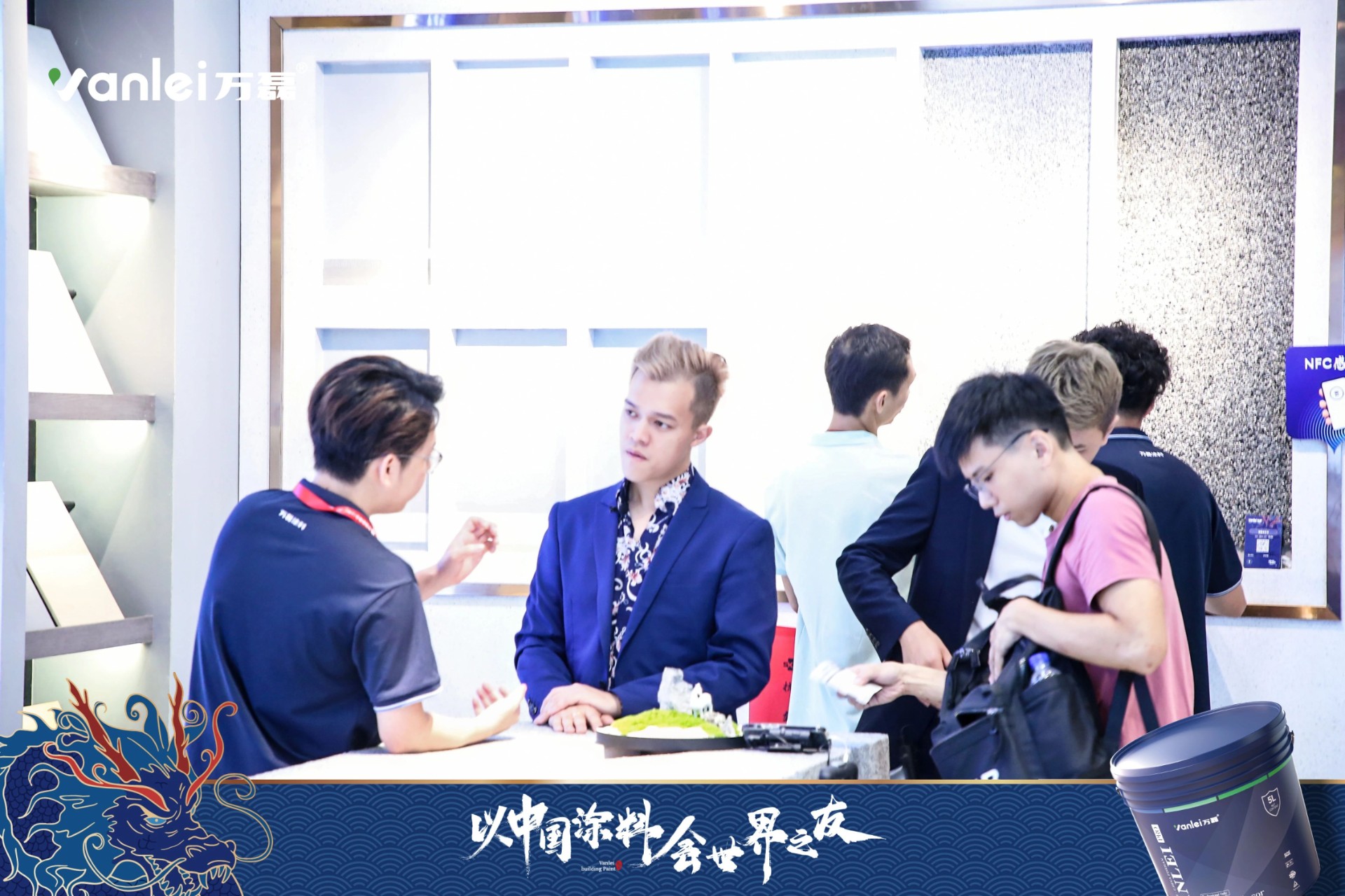 七年蟬聯(lián)展館人氣王！萬磊涂料，以中國涂料，會世界之友