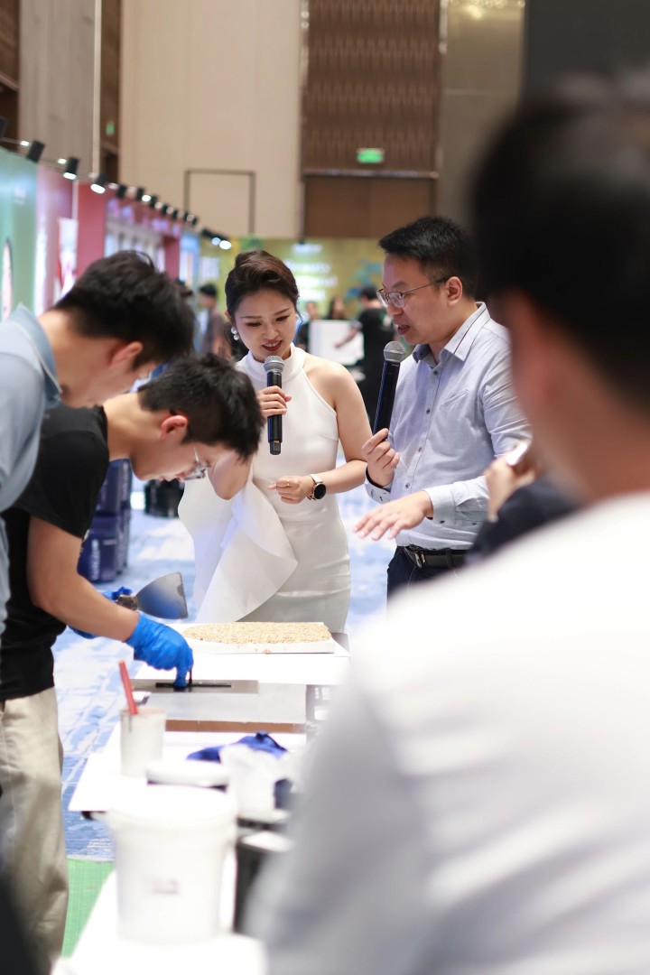 一場發(fā)布會，一場千人狂歡嘉年華 | 2025萬磊廣佛千人行完滿成功