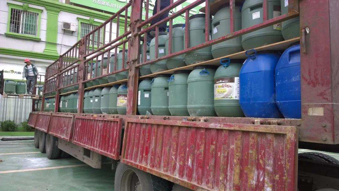 節(jié)后復(fù)工大單 | 今天，又有30噸萬磊無阻力真石漆即將為你的新家添磚加瓦